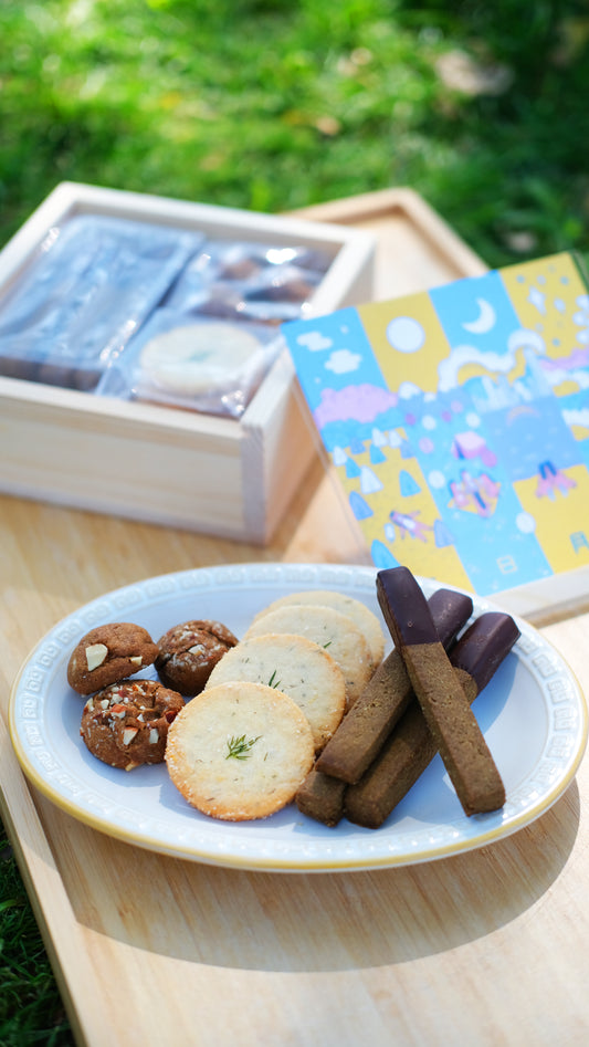 ᴥ Set B 甜口味 ᴥ The White Cake2026新年禮盒 - 渡.日.月.恆