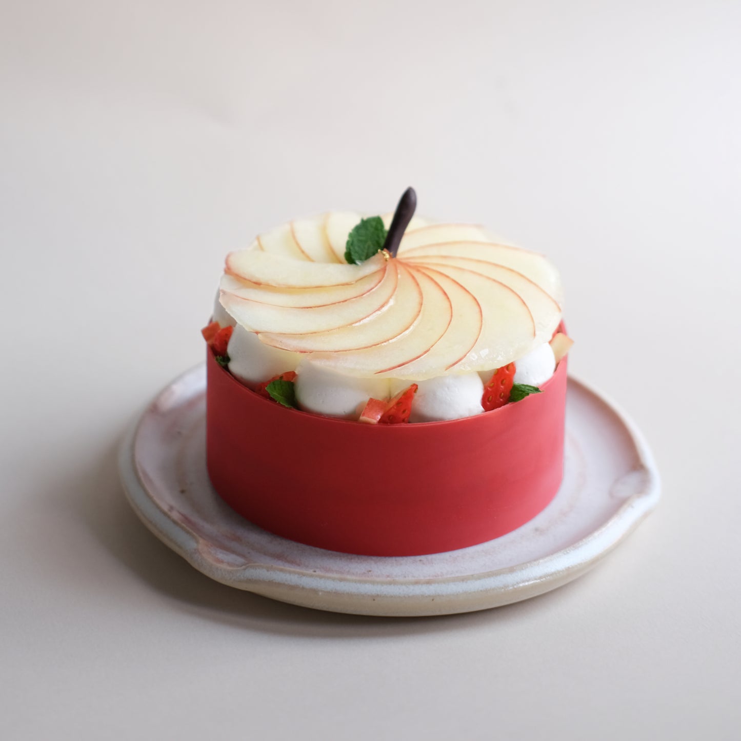 ⏐季節限定款⏐純素蘋果士多啤梨紅烏龍忌廉蛋糕