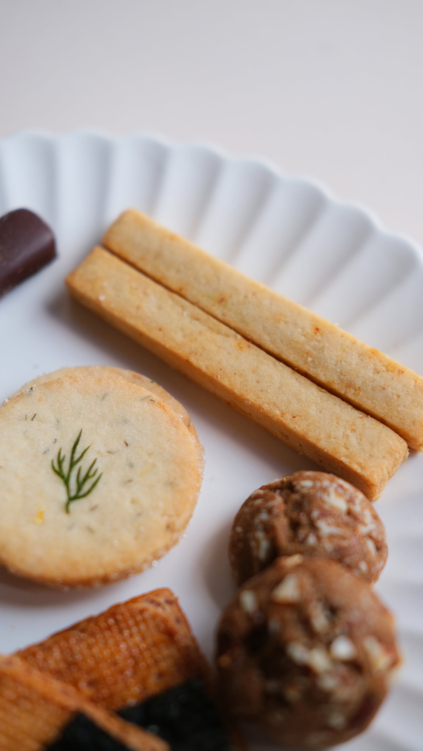 ᴥ Set A 綜合口味 ᴥ  The White Cake2026新年禮盒 - 渡.日.月.恆