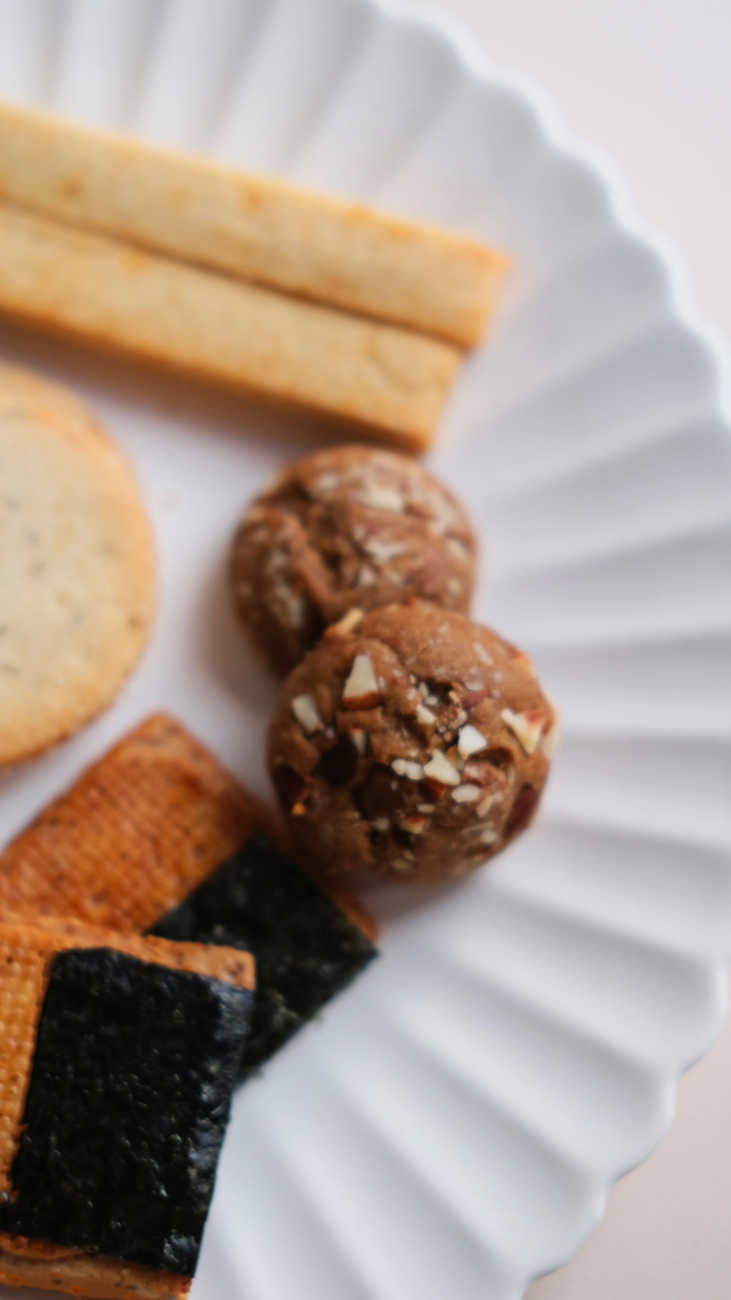 ᴥ Set A 綜合口味 ᴥ  The White Cake2026新年禮盒 - 渡.日.月.恆